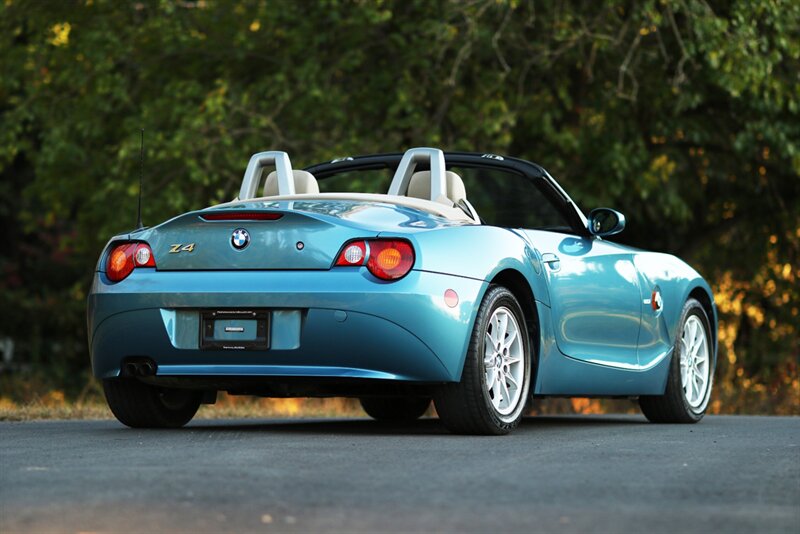 2003 BMW Z4 2.5i  5-Speed - Photo 9 - Rockville, MD 20850