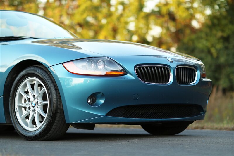 2003 BMW Z4 2.5i  5-Speed - Photo 31 - Rockville, MD 20850