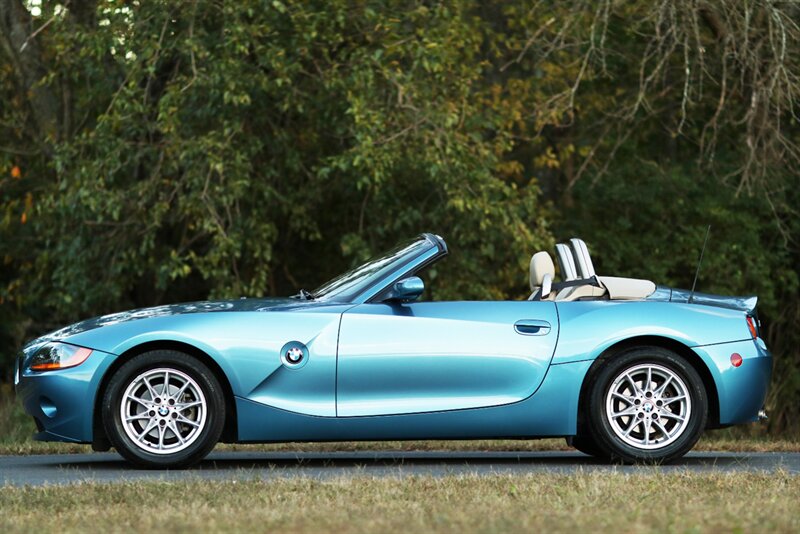 2003 BMW Z4 2.5i  5-Speed - Photo 13 - Rockville, MD 20850