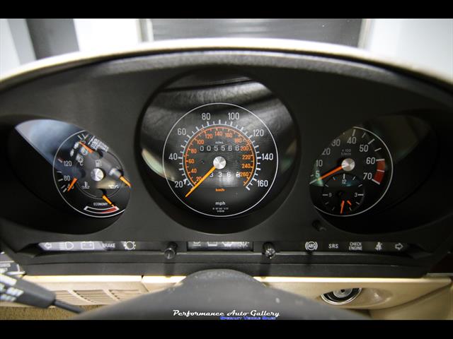 1989 Mercedes-Benz 560SL   - Photo 12 - Rockville, MD 20850