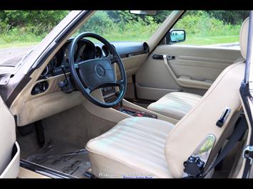 1989 Mercedes-Benz 560SL   - Photo 10 - Rockville, MD 20850