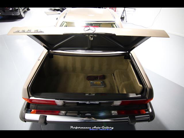 1989 Mercedes-Benz 560SL   - Photo 21 - Rockville, MD 20850