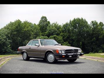 1989 Mercedes-Benz 560SL   - Photo 5 - Rockville, MD 20850