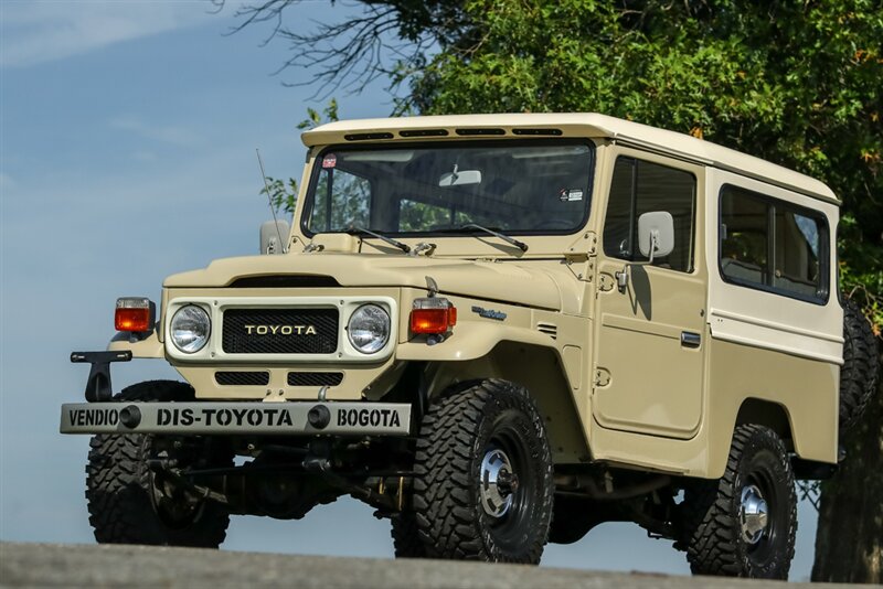 1983 Toyota Land Cruiser FJ43   - Photo 5 - Rockville, MD 20850