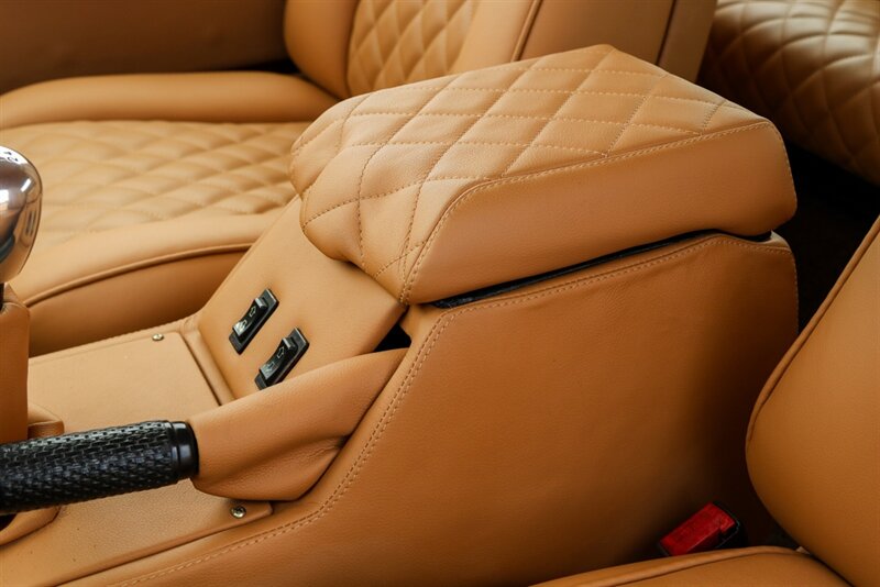 1993 Land Rover Range Rover Classic 2-Door (Restored)   - Photo 93 - Rockville, MD 20850