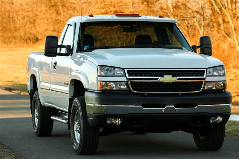 2007 Chevrolet Silverado 2500 LT Regular Cab 4x4   - Photo 12 - Rockville, MD 20850