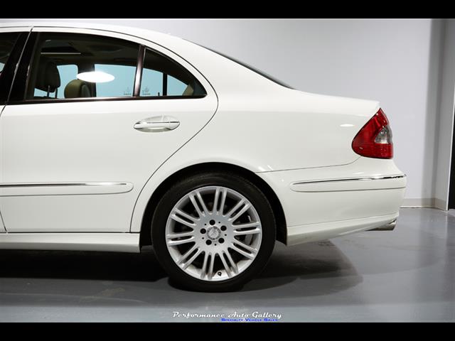 2008 Mercedes-Benz E 350 4MATIC   - Photo 29 - Rockville, MD 20850