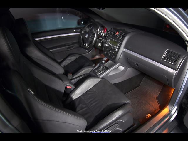 2008 Volkswagen R32   - Photo 16 - Rockville, MD 20850