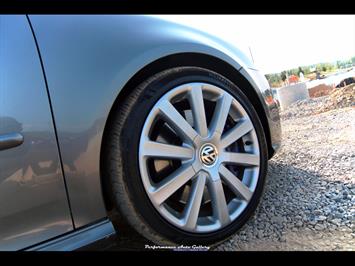 2008 Volkswagen R32   - Photo 10 - Rockville, MD 20850