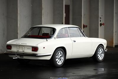 1969 Alfa Romeo GTV 1750   - Photo 17 - Rockville, MD 20850