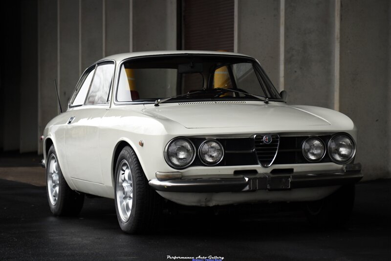 1969 Alfa Romeo GTV 1750   - Photo 19 - Rockville, MD 20850