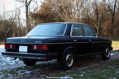 1980 Mercedes-Benz 240D   - Photo 2 - Rockville, MD 20850