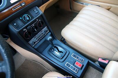 1980 Mercedes-Benz 240D   - Photo 36 - Rockville, MD 20850