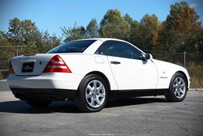 1999 Mercedes-Benz SLK SLK 230   - Photo 8 - Rockville, MD 20850