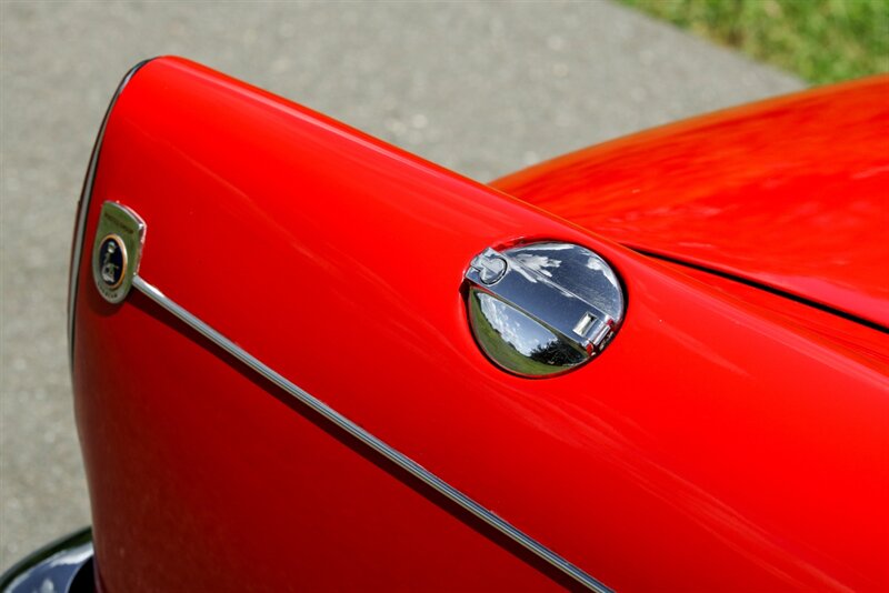 1965 Sunbeam Tiger Mk1   - Photo 35 - Rockville, MD 20850