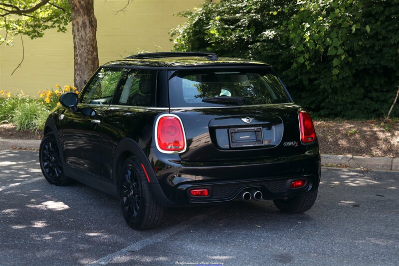 2016 MINI Cooper S Hardtop 2-Door   - Photo 4 - Rockville, MD 20850