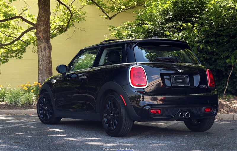 2016 MINI Cooper S Hardtop 2-Door   - Photo 2 - Rockville, MD 20850