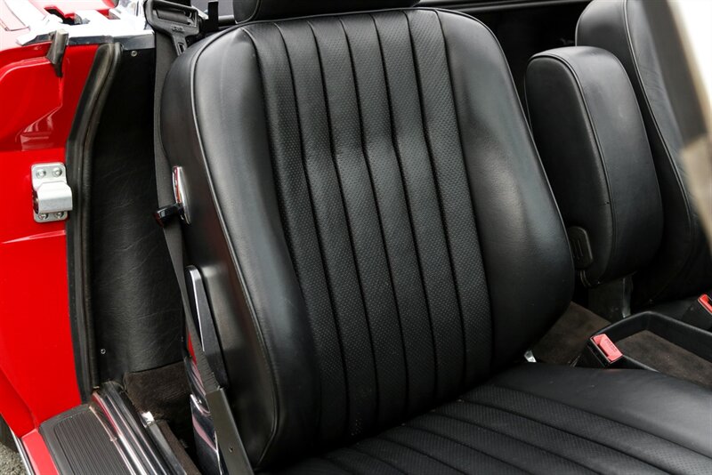 1988 Mercedes-Benz 560-Class 560 SL   - Photo 93 - Rockville, MD 20850