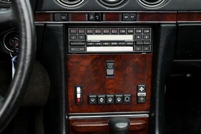 1988 Mercedes-Benz 560-Class 560 SL   - Photo 98 - Rockville, MD 20850