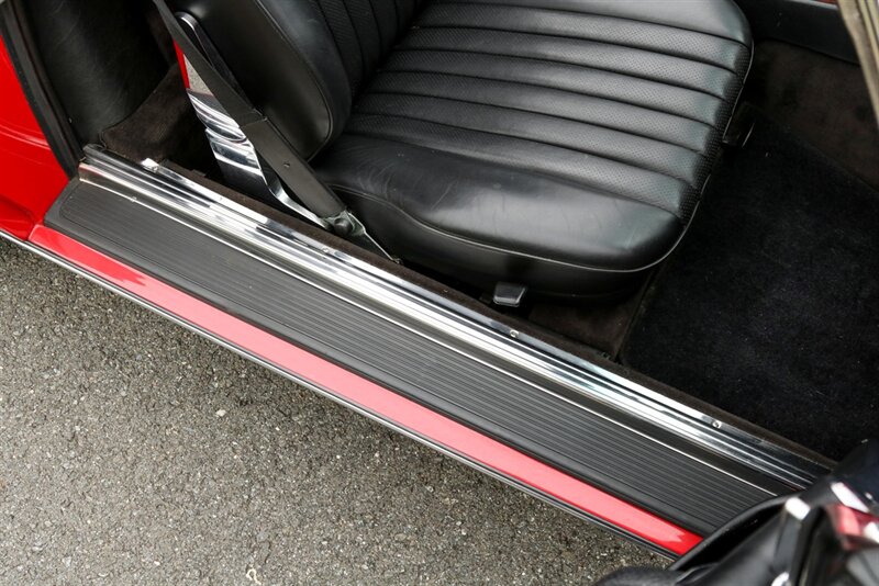 1988 Mercedes-Benz 560-Class 560 SL   - Photo 117 - Rockville, MD 20850