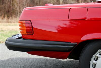 1988 Mercedes-Benz 560-Class 560 SL   - Photo 45 - Rockville, MD 20850