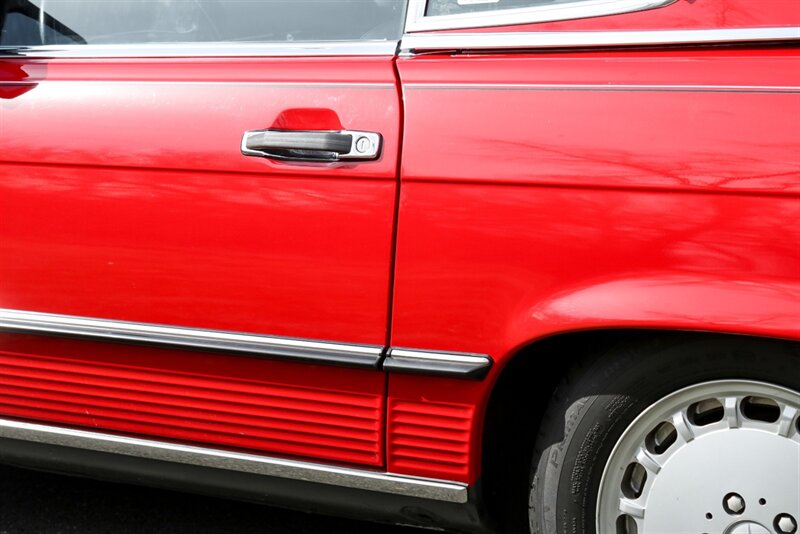 1988 Mercedes-Benz 560-Class 560 SL   - Photo 57 - Rockville, MD 20850