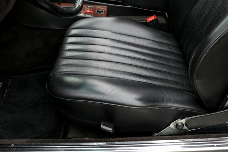 1988 Mercedes-Benz 560-Class 560 SL   - Photo 89 - Rockville, MD 20850
