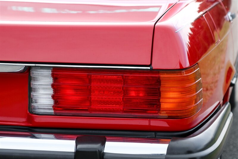 1988 Mercedes-Benz 560-Class 560 SL   - Photo 62 - Rockville, MD 20850