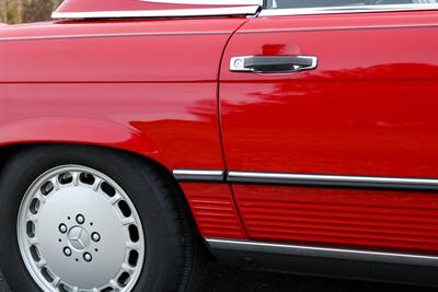 1988 Mercedes-Benz 560-Class 560 SL   - Photo 44 - Rockville, MD 20850