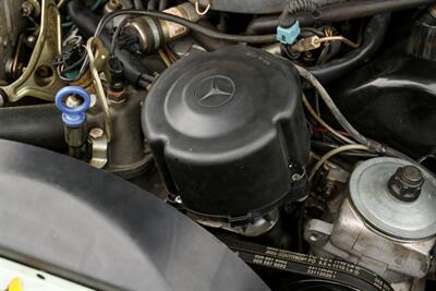 1988 Mercedes-Benz 560-Class 560 SL   - Photo 125 - Rockville, MD 20850