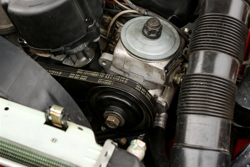 1988 Mercedes-Benz 560-Class 560 SL   - Photo 124 - Rockville, MD 20850