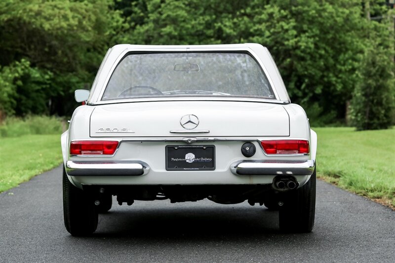 1966 Mercedes-Benz 230SL   - Photo 13 - Rockville, MD 20850