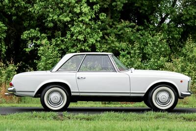 1966 Mercedes-Benz 230SL   - Photo 11 - Rockville, MD 20850