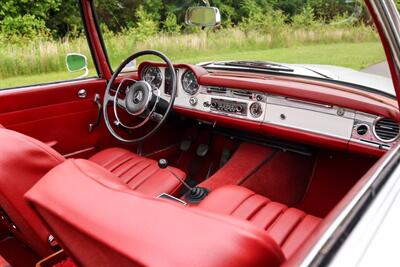 1966 Mercedes-Benz 230SL   - Photo 55 - Rockville, MD 20850