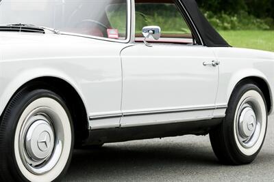 1966 Mercedes-Benz 230SL   - Photo 32 - Rockville, MD 20850