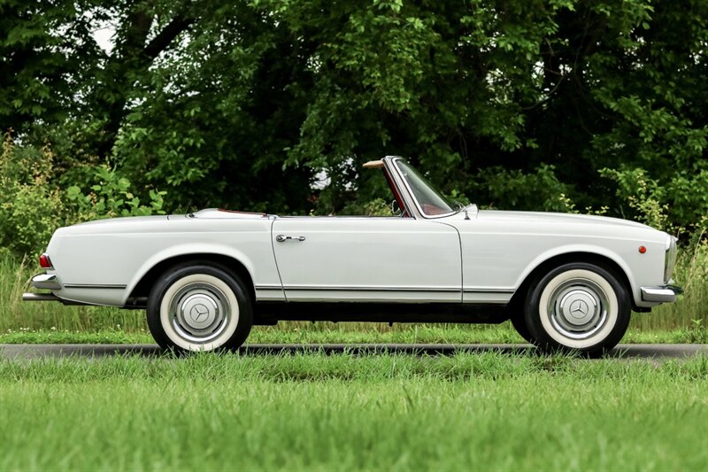 1966 Mercedes-Benz 230SL   - Photo 7 - Rockville, MD 20850