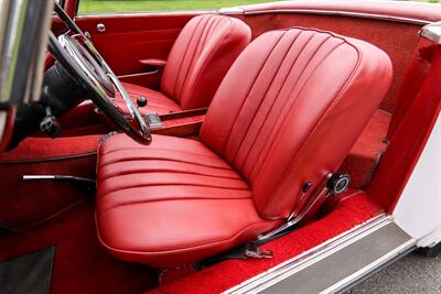 1966 Mercedes-Benz 230SL   - Photo 60 - Rockville, MD 20850