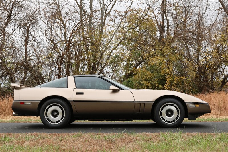 1984 Chevrolet Corvette   - Photo 16 - Rockville, MD 20850