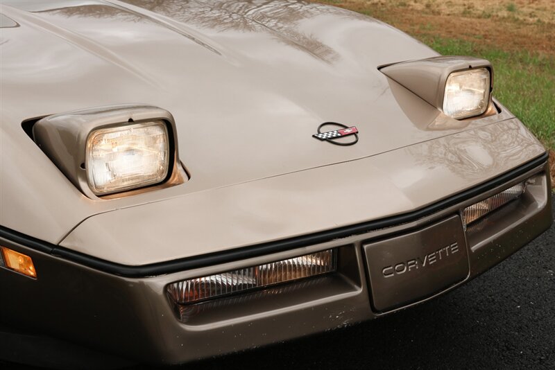 1984 Chevrolet Corvette   - Photo 19 - Rockville, MD 20850