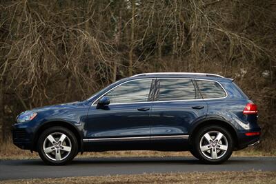 2013 Volkswagen Touareg TDI Sport   - Photo 18 - Rockville, MD 20850