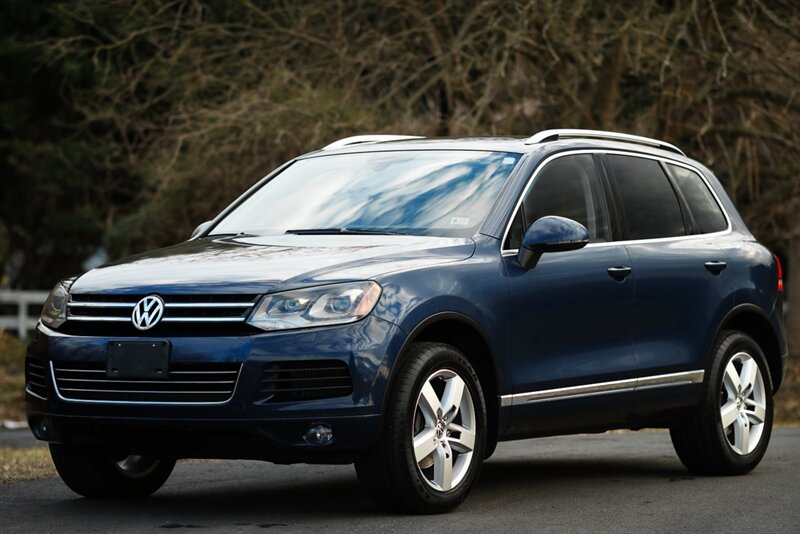 2013 Volkswagen Touareg TDI Sport   - Photo 20 - Rockville, MD 20850