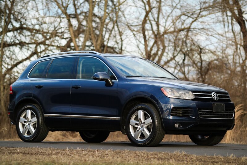 2013 Volkswagen Touareg TDI Sport   - Photo 7 - Rockville, MD 20850