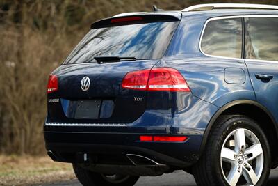 2013 Volkswagen Touareg TDI Sport   - Photo 43 - Rockville, MD 20850