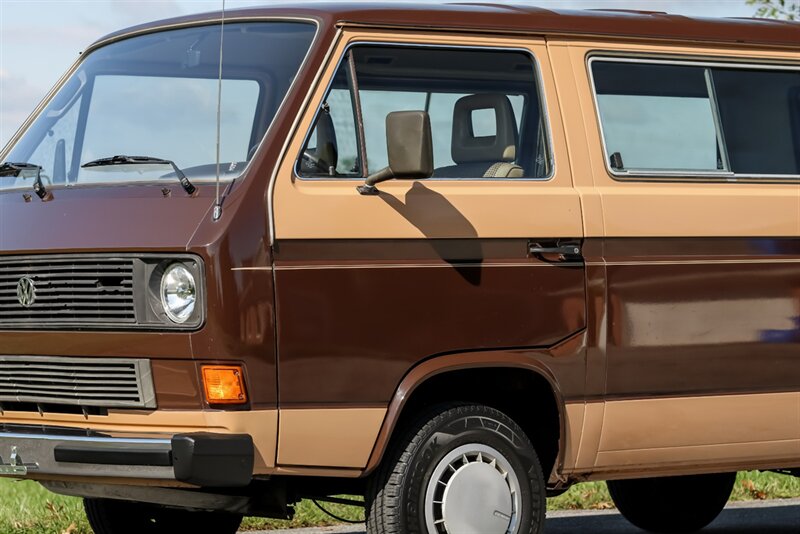 1984 Volkswagen Bus/Vanagon GL   - Photo 35 - Rockville, MD 20850