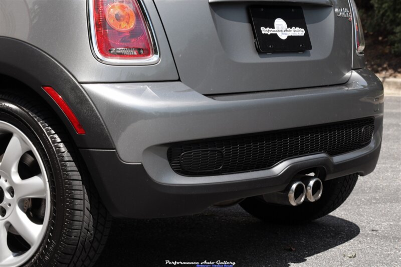 2008 MINI Cooper S 6-Speed   - Photo 25 - Rockville, MD 20850