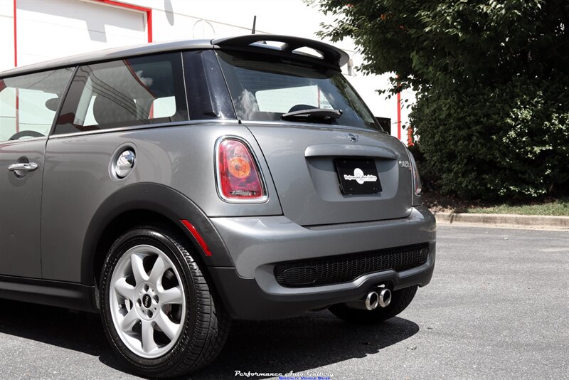 2008 MINI Cooper S 6-Speed   - Photo 26 - Rockville, MD 20850