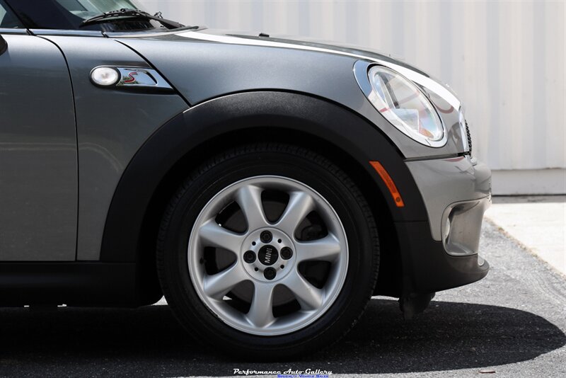 2008 MINI Cooper S 6-Speed   - Photo 18 - Rockville, MD 20850