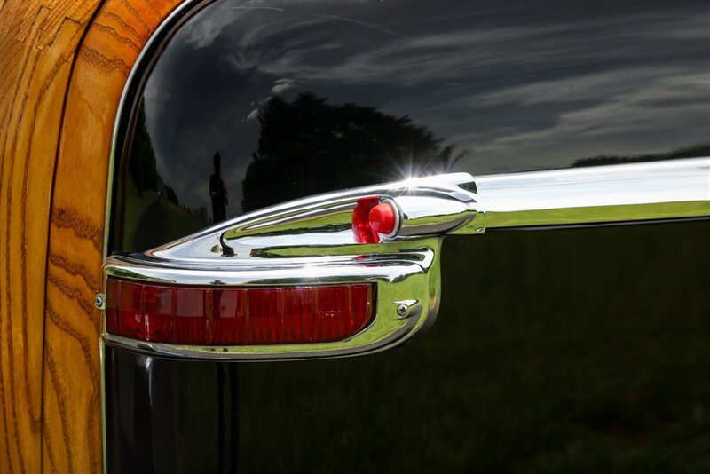 1950 Chrysler Town & Country Newport  "Woodie "   - Photo 36 - Rockville, MD 20850