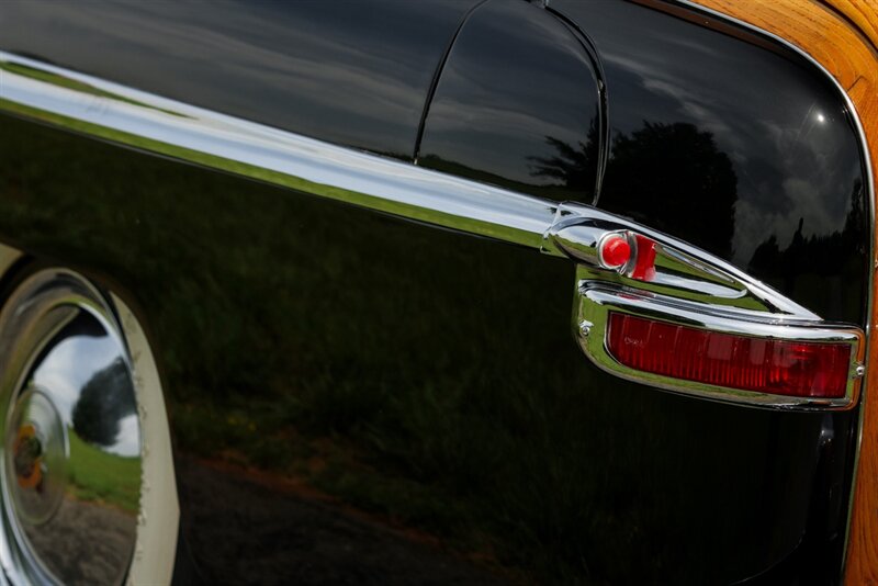 1950 Chrysler Town & Country Newport  "Woodie "   - Photo 50 - Rockville, MD 20850