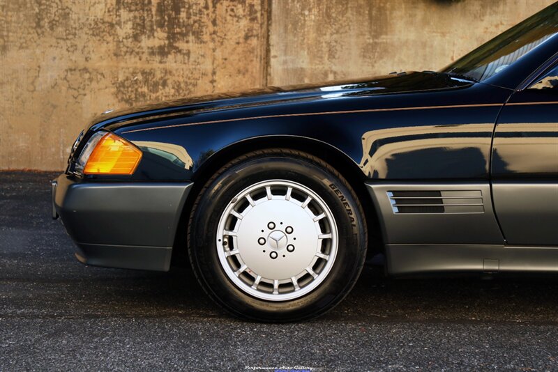 1991 Mercedes-Benz 500 SL   - Photo 35 - Rockville, MD 20850